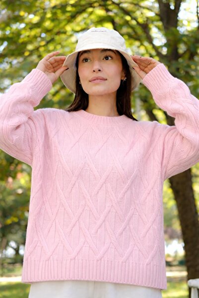 Butik Una Fiaba Pink Oversize Crew Neck Soft Textured Knit Sweater