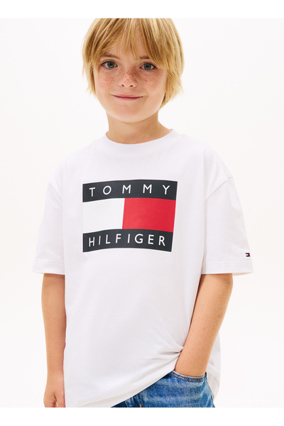 Tommy Hilfiger Baskılı Beyaz Erkek Çocuk T-Shirt KB0KB10340YBR