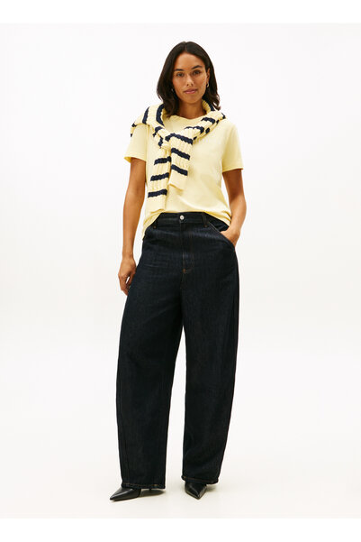 Tommy Hilfiger Sarı Kadın Standart Fit Desenli T-Shirt REG CORP LOGO C-NK SS