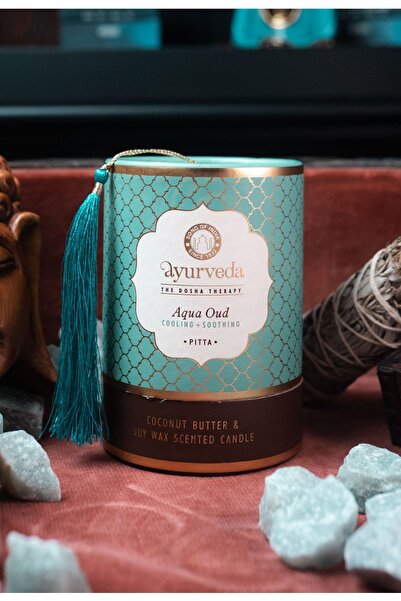 Namaruna Lumânare parfumată Ayurveda Pitta aqua oud — 200 g