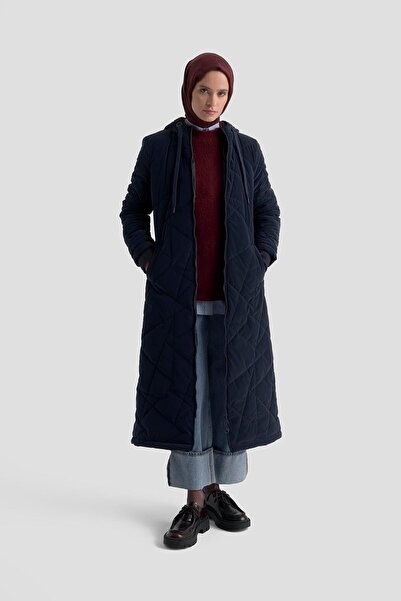 Armine TREND Boydan Fermuarlı Cepli Kapüşonlu Kapitone Mont Lacivert 25KT703