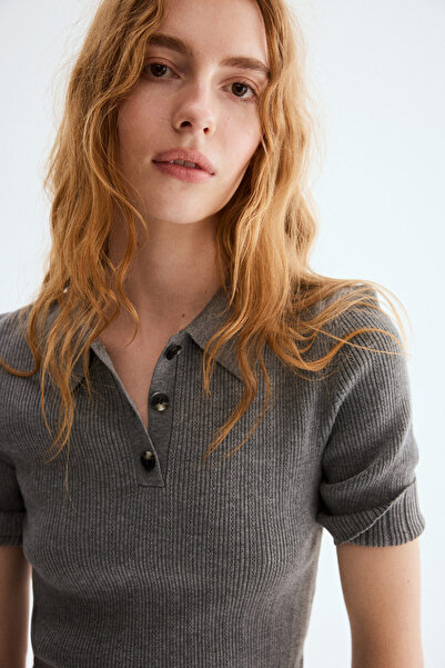 H&M Delik Desenli Triko Üst