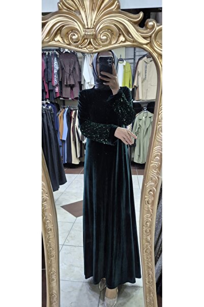 bonema Velvet Dress with Sequin Details on the Sleeves