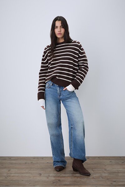 Stradivarius Basic yumuşak triko kazak