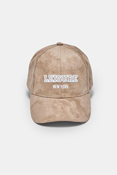 Stradivarius Suni süet sloganlı şapka