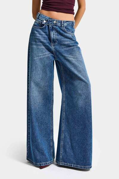 it's basic Women's Blue 2S6-4 Mega Baggy Fit Belt Detailed Loose Fit Denim Jeans
