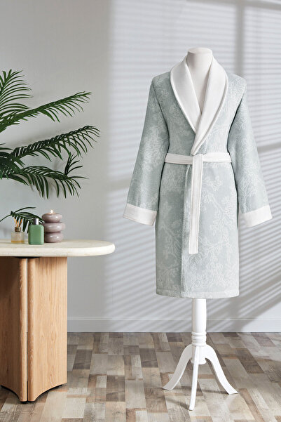 Özdilek Finery Velvet Shawl Collar Bathrobe