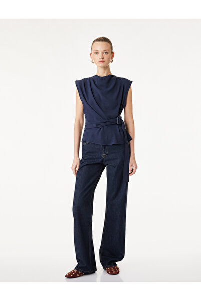 Koton Bluză Aerobin Fabrică ușoară, cu guler decorativ, fără mâneci și cu curea