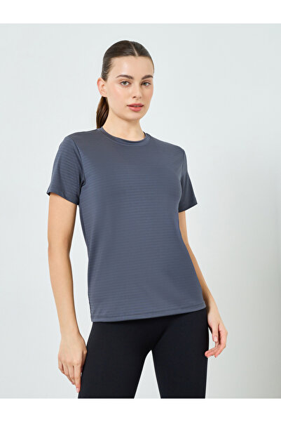 Styli Textured Basic Short Sleeve Top