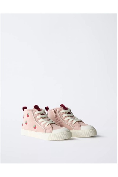 Honey Kids Kız çocuk bot