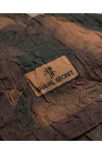 SHAWL SECRET Digital Scratch Scarf-Burgundy