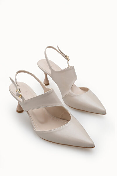 Riccon حذاء نسائي بكعب رفيع ومقدمة مدببة ومفتوح من الخلف 0012561 تين راستيك