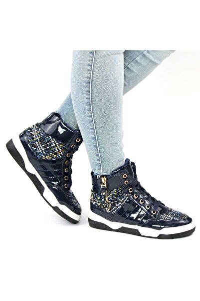 mm ​Laminated women's boots with sewn sole, low, for casual-sports outfits JD...