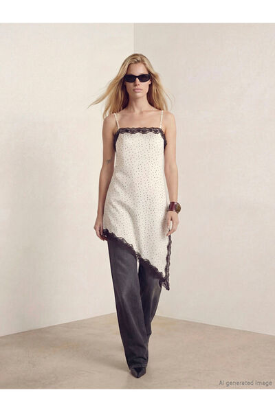 LC Waikiki New Season from Güli̇s Gi̇yi̇m Ecru Square Collar Lace Detailed Po...