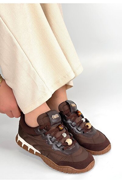STUMBANNG Tues Brown Nubuck Lace-Up Sneakers