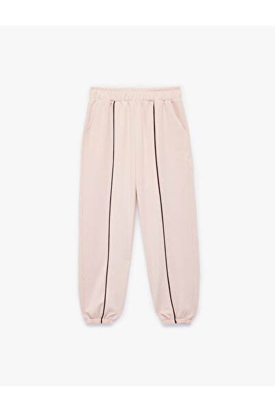 Koton Pantaloni Jogger cu vipușcă cu detaliu de buzunar din amestec de viscoză