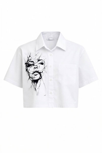 Miss Poem Women's White Portrait Printed Short Sleeve Crop Shirt