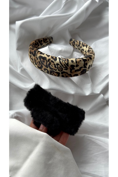 YOYYO 2-Piece Plush Leopard Crown and Black Buckle