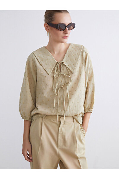 LC Waikiki Özmarka Νέα Σεζόν Βρεφική Μπλούζα με Κέντημα στο Γιακά και Φιόγκο