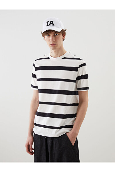 LC Waikiki Ανδρικό μπλουζάκι με ριγέ χτενισμένο βαμβακερό λαιμό