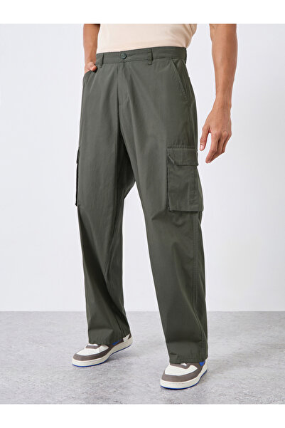 Styli Men Grey Baggy Cargo Pocket Trousers