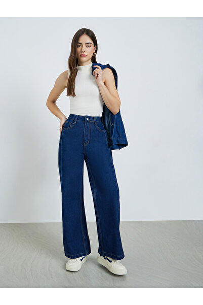 Styli Women Wide Leg Panelled Jeans