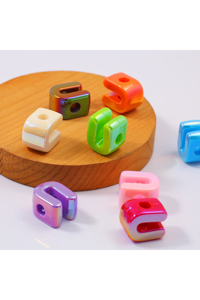 Choice89 Random 5Pcs letters U Random Colorful 5/10/15Pcs 26 Letters Acrylic ...