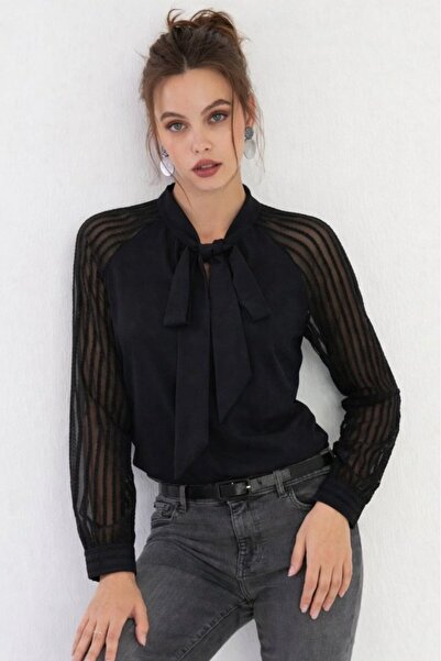 Modayakamoz Reglan Kol Tül Detaylı Bağlamalı Sandy Bluz