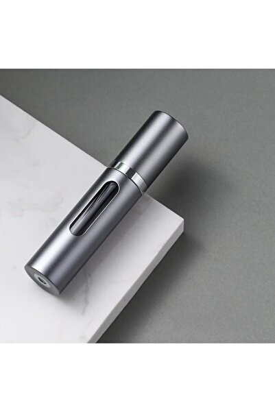 Choice4 زجاجة عطر قابلة لإعادة التعبئة سعة 5 مل، لون رمادي داكن، مزودة بمضخة ...