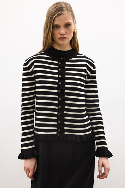 Touché Privé Firfirli Striped Knitted Cardigan