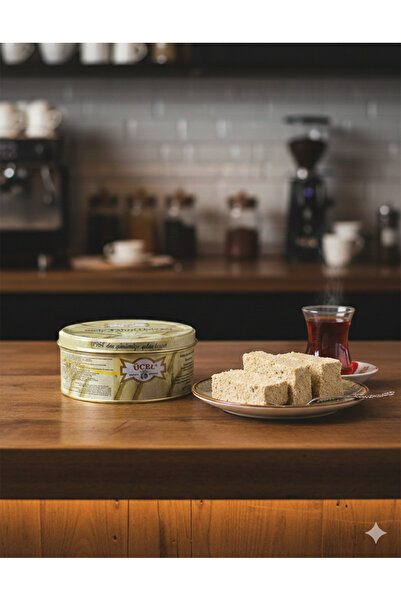 Üçel Sade Tahin Helvası Teneke Kutu (830 G)