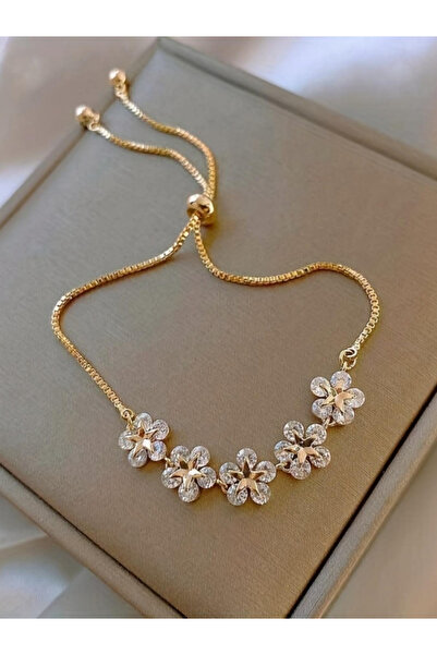 Take Two By Styli Women Adjustable Floral Zirconia Bracelet