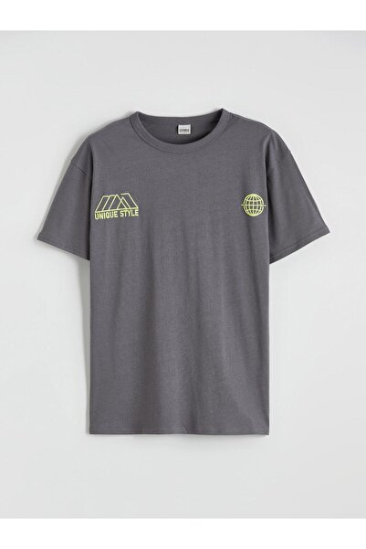 LC Waikiki Peak New Season Crew Neck Printed Boys' T-Shirt