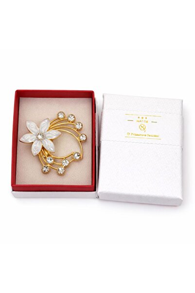OEM Elegant White Flower Brooch with Crystals, Circular Design, Gold Finish