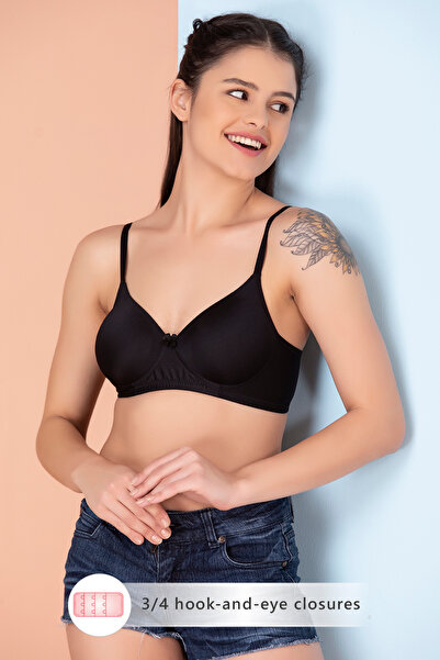 Clovia Padded Non-Wired Full Cup T-shirt Bra in Black