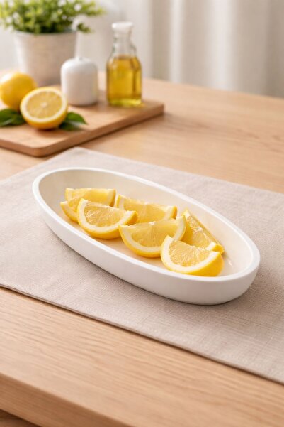 Akanart Studio White Kayak Form Presentation Plate