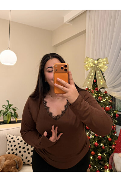 PASTEL BUTİK V-Neck Lace Detailed Stretchy Modal Blouse - Brown