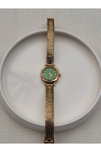 Betüştakıevi Gold Women's Wristwatch – Green Dial Wicker Model