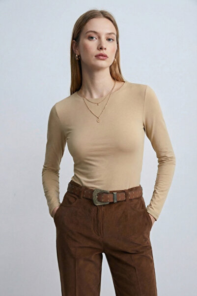 Qaju Women's Long Sleeve Crew Neck Basic Blouse -Tan