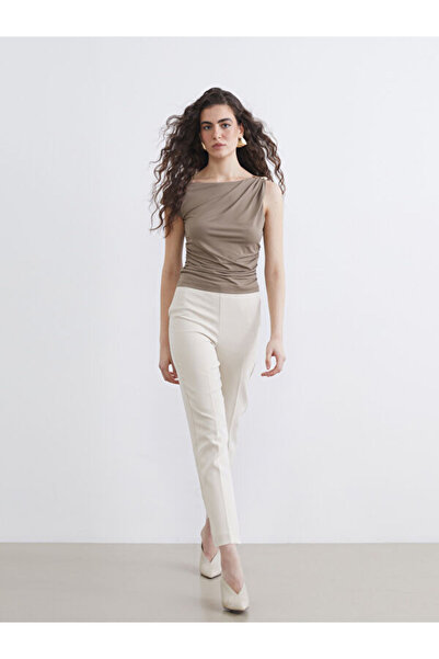 LC Waikiki Rmz Gi̇yi̇m Farkiyla Women's Slim Fit Pants with Zipper at the Waist