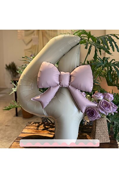 Choice3 Other Other iridescent 2-piece set of cream colored digital pink bow ...