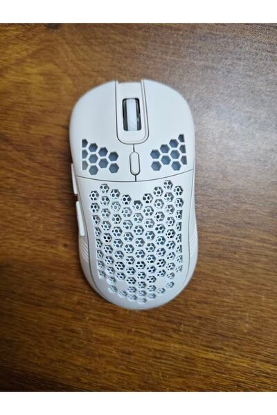 Choice ماوس ألعاب لاسلكي أبيض بتصميم خلية النحل، يعمل بتردد 2.4 جيجا هرتز، مز...