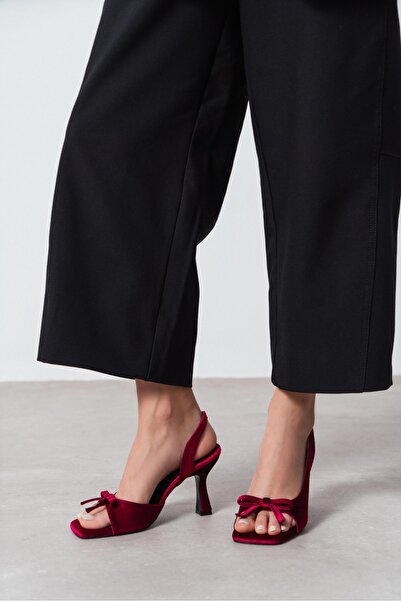 NİŞANTAŞI SHOES Lilith Burgundy Velvet Bow Detailed Women's Heeled Shoes