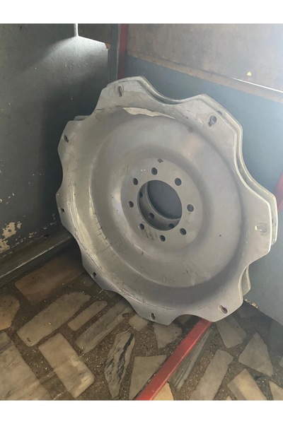 jantsa Massey ferguson traktör Arka jant göbek ği 265/285/266/277/288 14x30 0...