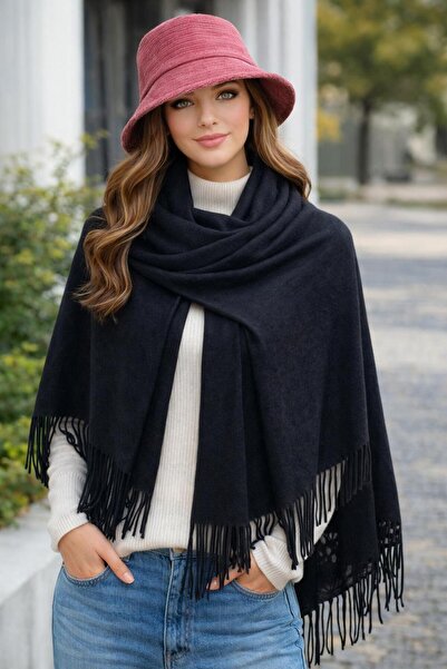 kuru Veloura Premium Bucket Hat & Patterned Shawl Combination