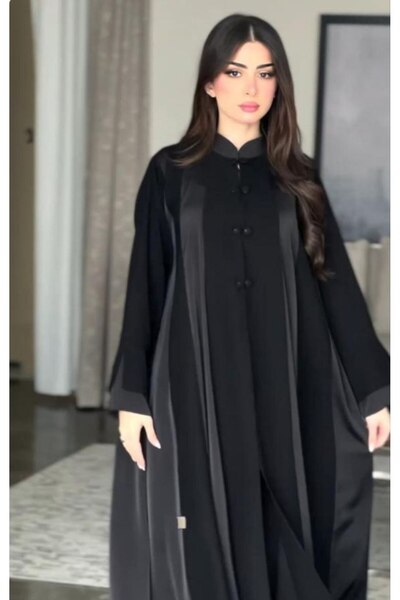 Lamsa Al Hanouf Abaya – A luxurious black abaya with a flowing cut and elegan...
