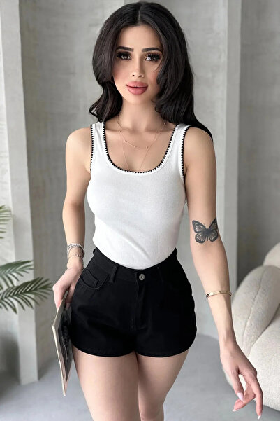 WEARTEX Nakış Detaylı Kalın Askılı Bluz Atlet %100 Pamuklu