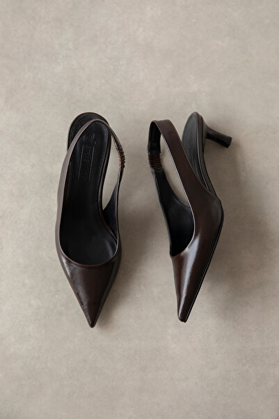 STRASWANS Costa Women's Heeled Wrinkled Leather Shoes Brown