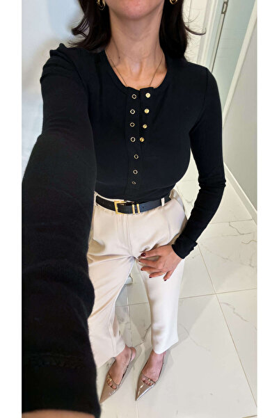 BİRCANÇİL Μπλούζα Yelta Μαύρη με Λεπτομέρειες από Κουμπωτά Στοιχεία