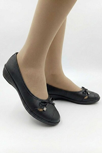 Weynes Women's Black Daily Comfortable Ballerinas with Holes on the Front Wsb...